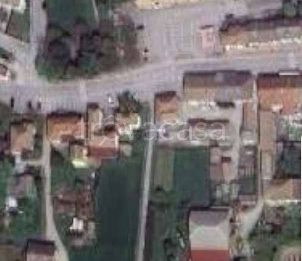 negozio in vendita a Riva del Po in zona Berra