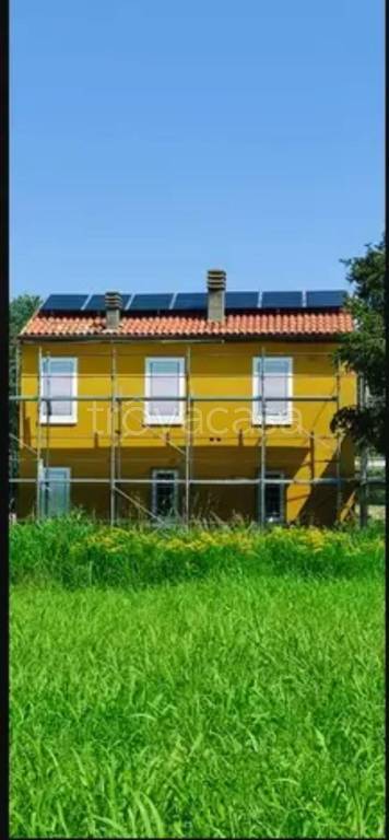 casa indipendente in vendita a Riva del Po in zona Ro