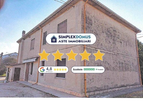 casa indipendente in vendita a Riva del Po