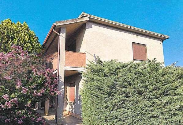 casa indipendente in vendita a Riva del Po in zona Ro