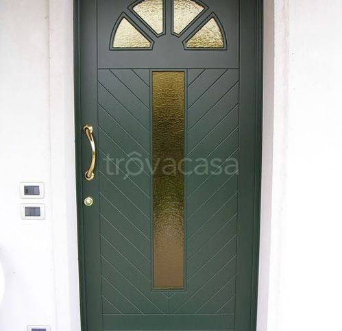 appartamento in vendita a Riva del Po in zona Ro