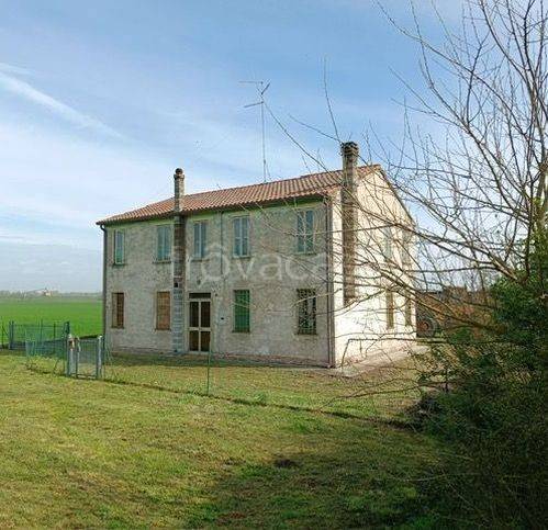 casa indipendente in vendita a Riva del Po in zona Ro