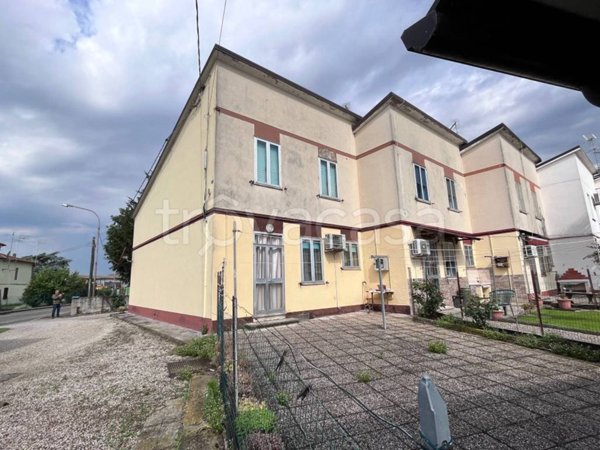 casa indipendente in vendita a Riva del Po in zona Cologna