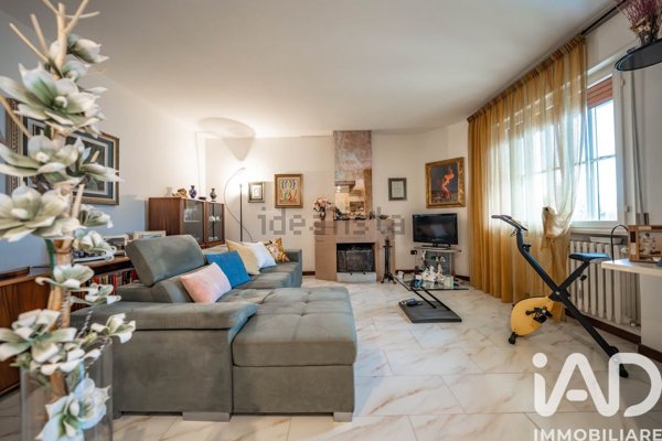 appartamento in vendita a Riva del Po in zona Ro