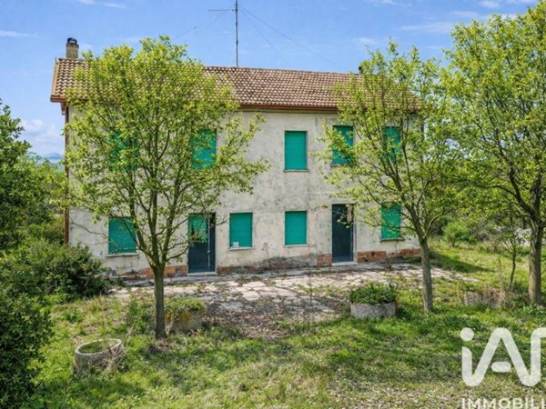 casa indipendente in vendita a Riva del Po in zona Serravalle