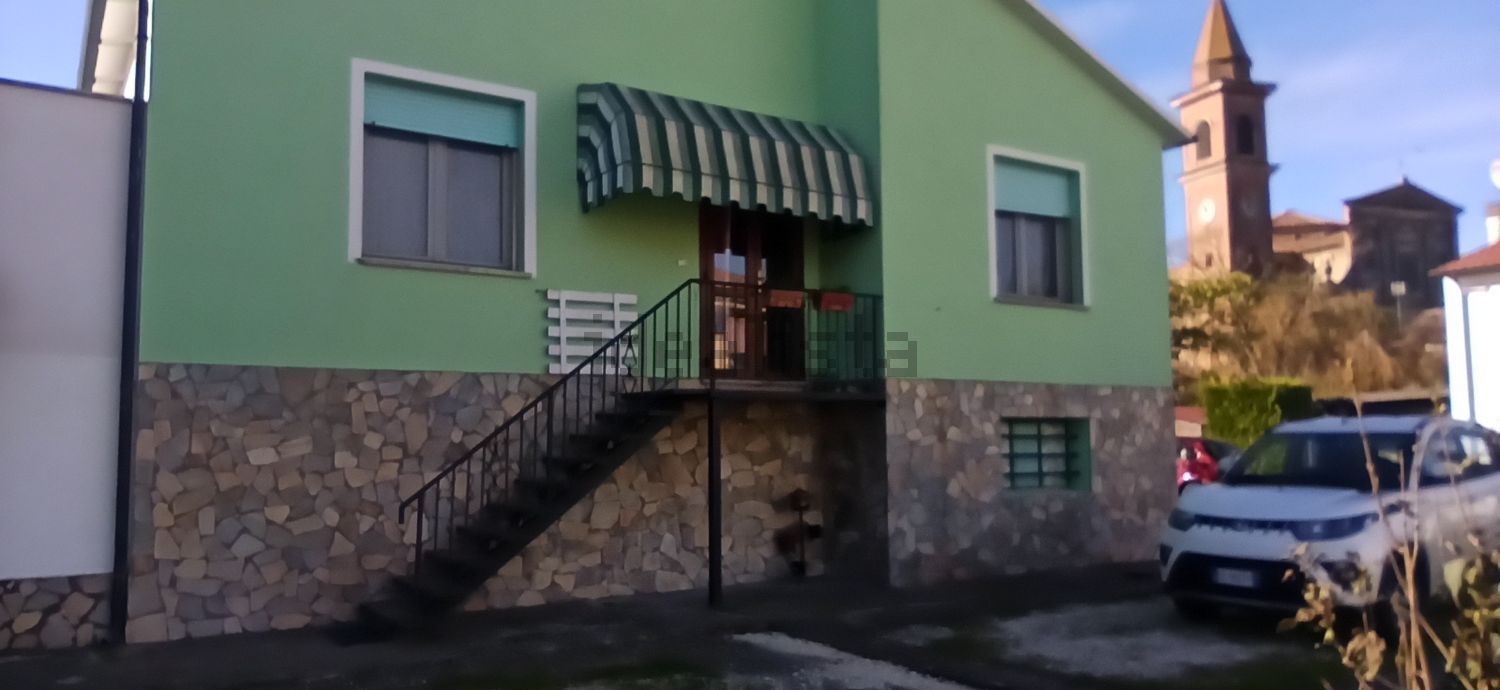 casa indipendente in vendita a Riva del Po