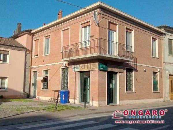 appartamento in vendita a Riva del Po in zona Berra