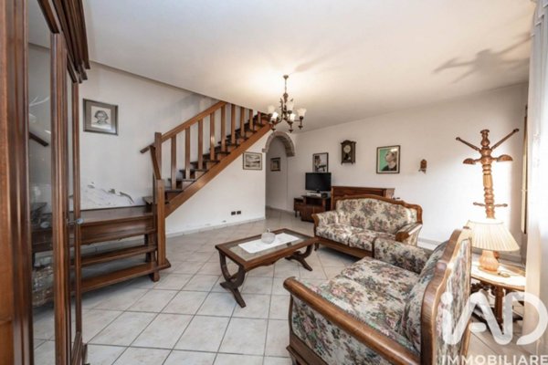 casa indipendente in vendita a Riva del Po in zona Serravalle