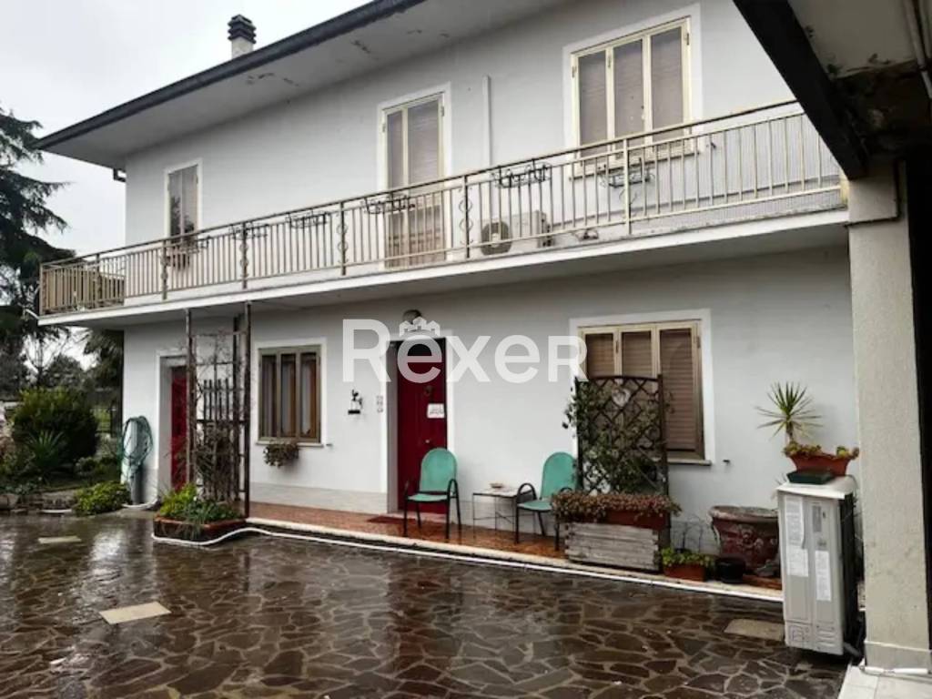 casa indipendente in vendita a Riva del Po in zona Berra