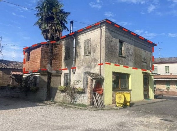 appartamento in vendita a Riva del Po