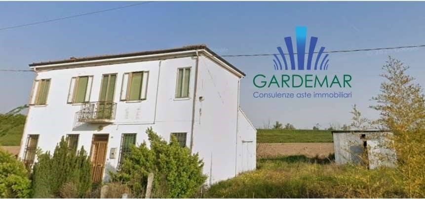 appartamento in vendita a Riva del Po