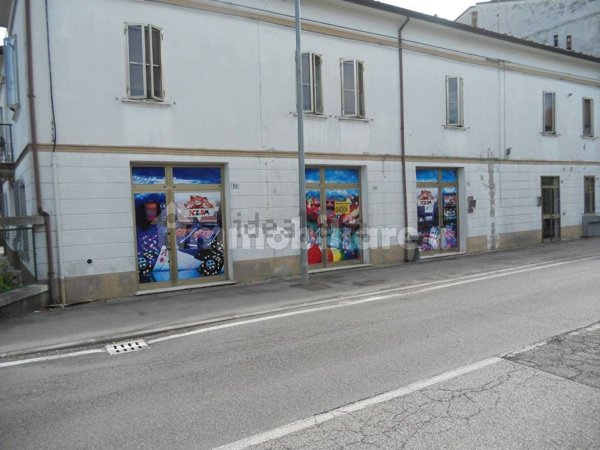 quadrivano in vendita a Riva del Po in zona Ro