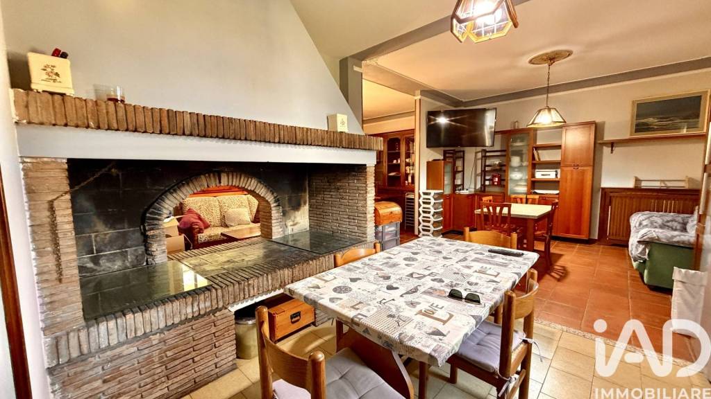 casa indipendente in vendita a Riva del Po