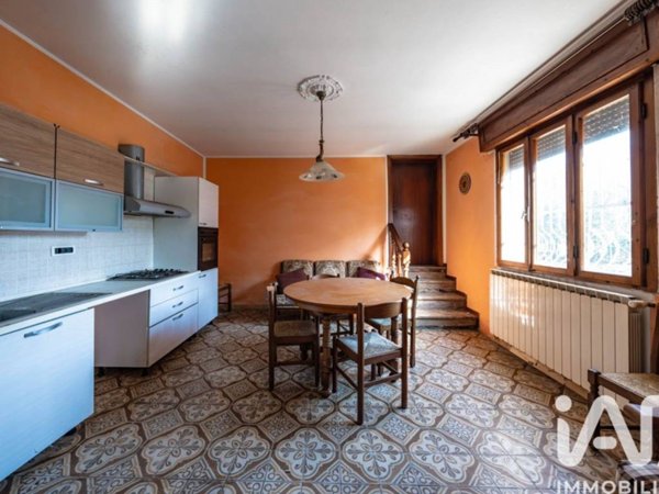 casa indipendente in vendita a Riva del Po in zona Serravalle