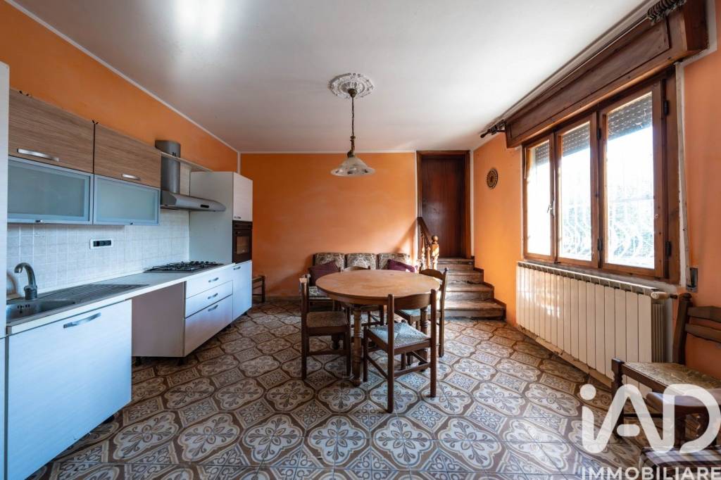 casa indipendente in vendita a Riva del Po in zona Serravalle