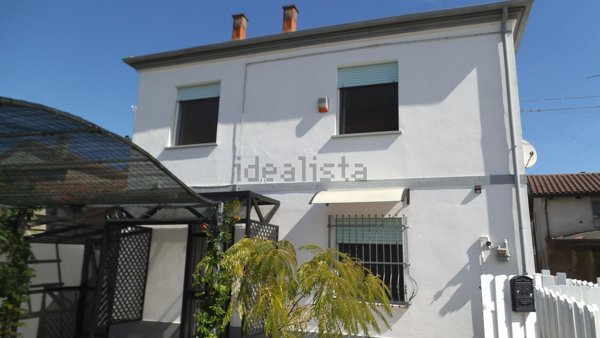 casa indipendente in vendita a Riva del Po