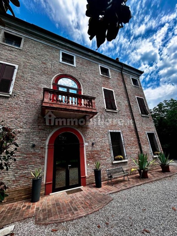 casa indipendente in vendita a Riva del Po in zona Serravalle