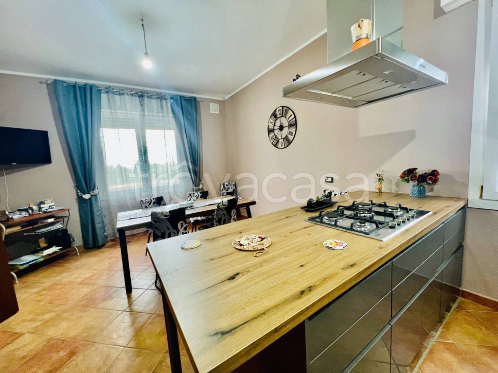 casa indipendente in vendita a Riva del Po in zona Berra