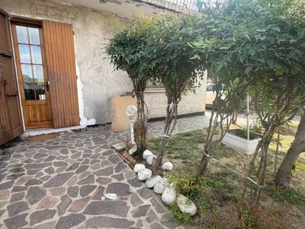 appartamento in vendita a Riva del Po in zona Ro