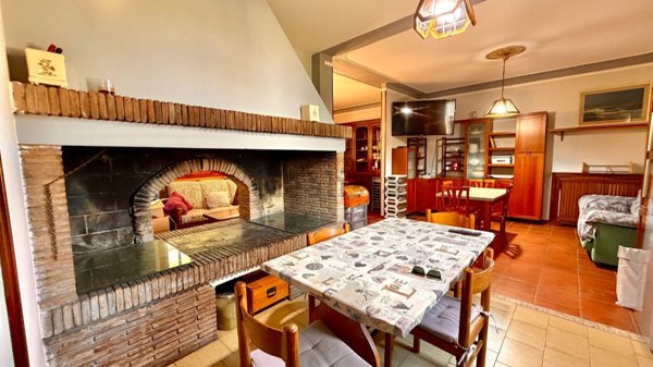 casa indipendente in vendita a Riva del Po in zona Berra