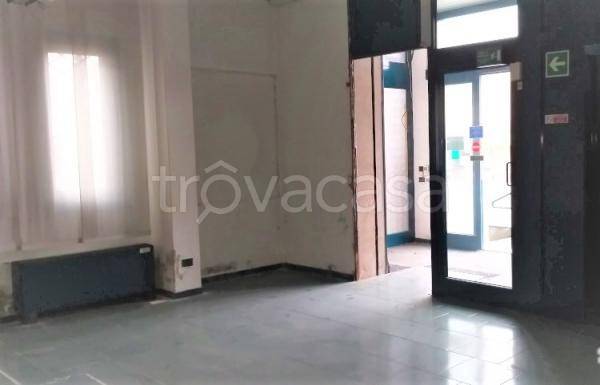 negozio in vendita a Riva del Po in zona Ro