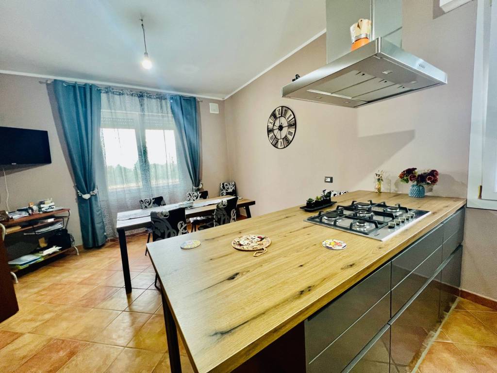 casa indipendente in vendita a Riva del Po in zona Berra