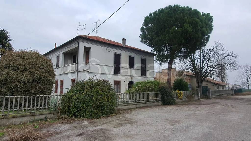 casa indipendente in vendita a Tresignana in zona Formignana