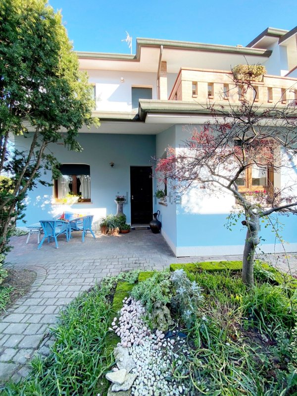 casa indipendente in vendita a Tresignana in zona Tresigallo