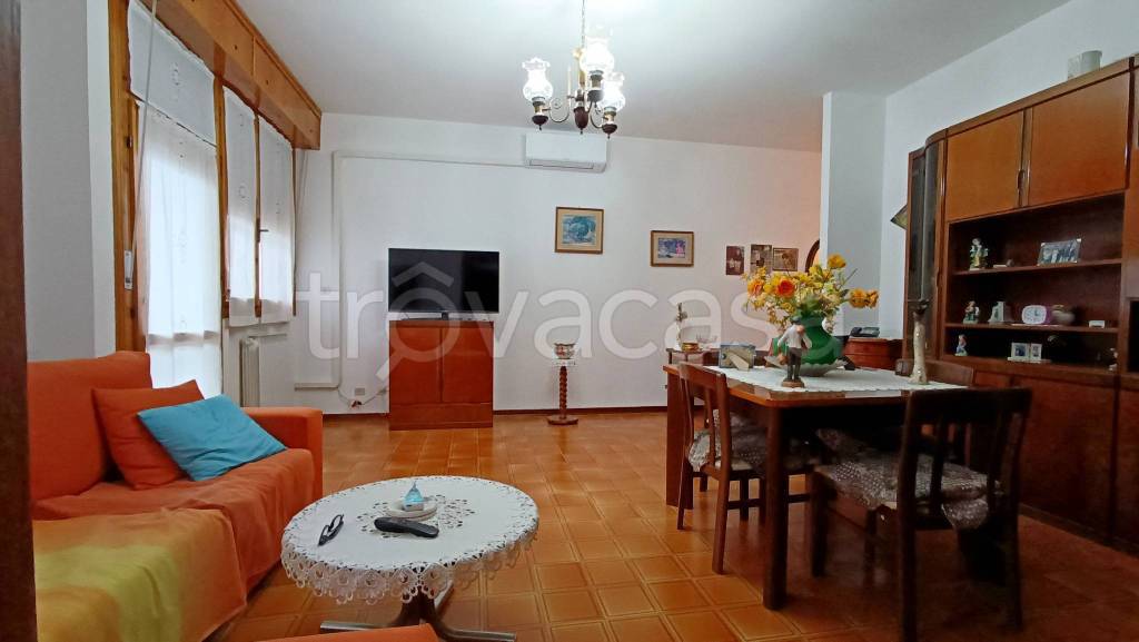 appartamento in vendita a Tresignana