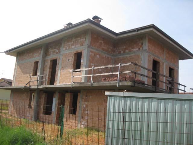 casa indipendente in vendita a Tresignana in zona Formignana