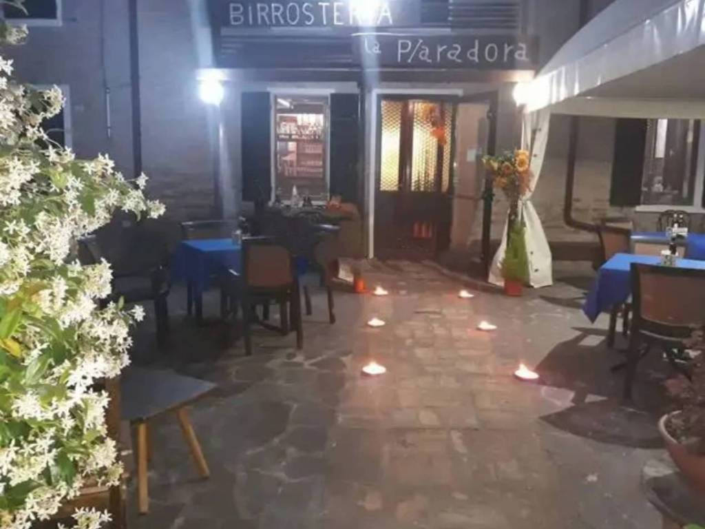 casa indipendente in vendita a Tresignana