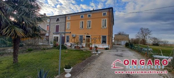 casa indipendente in vendita a Tresignana in zona Formignana