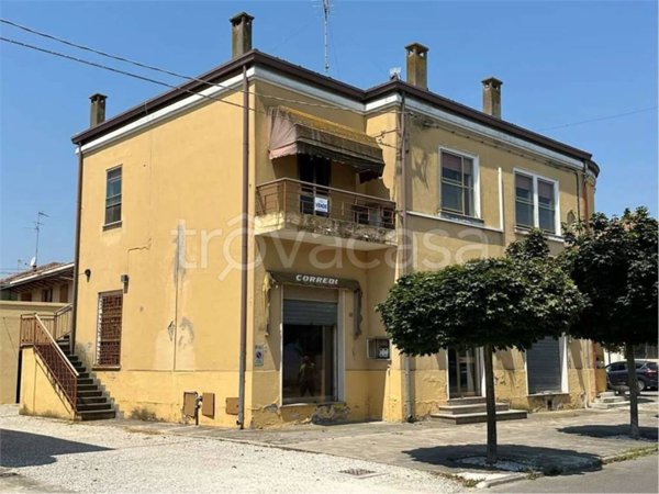 casa indipendente in vendita a Tresignana in zona Tresigallo