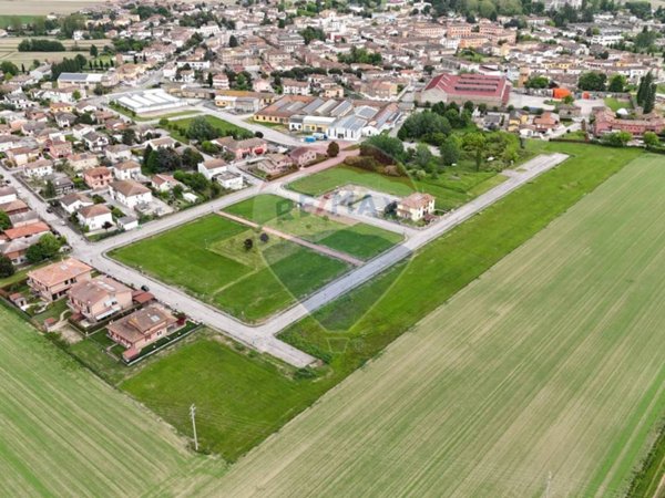 terreno agricolo in vendita a Tresignana in zona Tresigallo