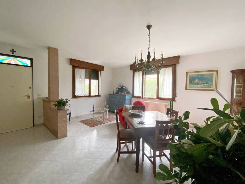casa indipendente in vendita a Tresignana in zona Tresigallo