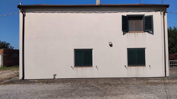 casa indipendente in vendita a Tresignana in zona Formignana