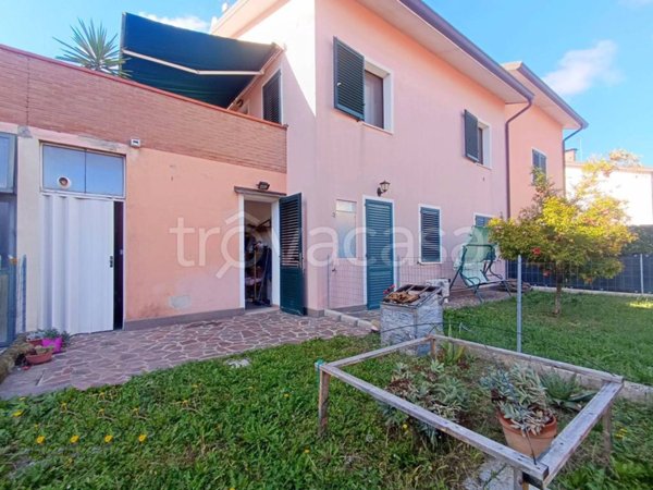 casa indipendente in vendita a Tresignana in zona Formignana