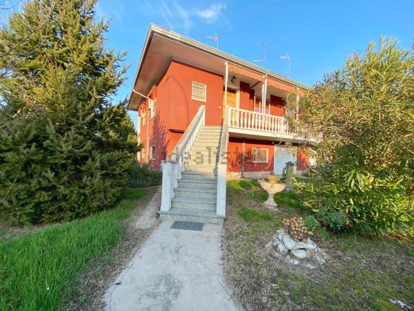 casa indipendente in vendita a Tresignana in zona Tresigallo