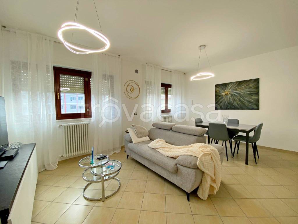 appartamento in vendita a Tresignana