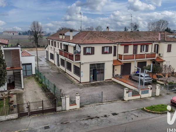 locale commerciale in vendita a Tresignana in zona Tresigallo