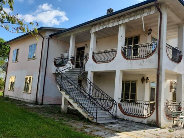 casa indipendente in vendita a Tresignana in zona Tresigallo