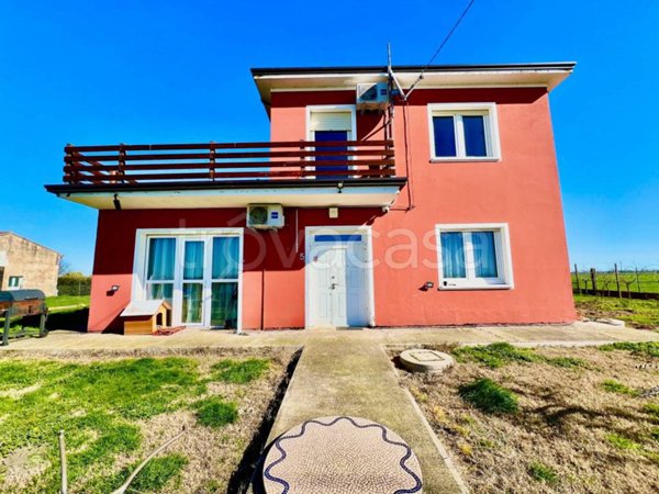 casa indipendente in vendita a Tresignana in zona Tresigallo