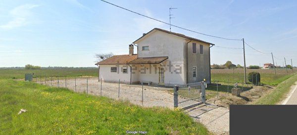 casa indipendente in vendita a Tresignana in zona Tresigallo