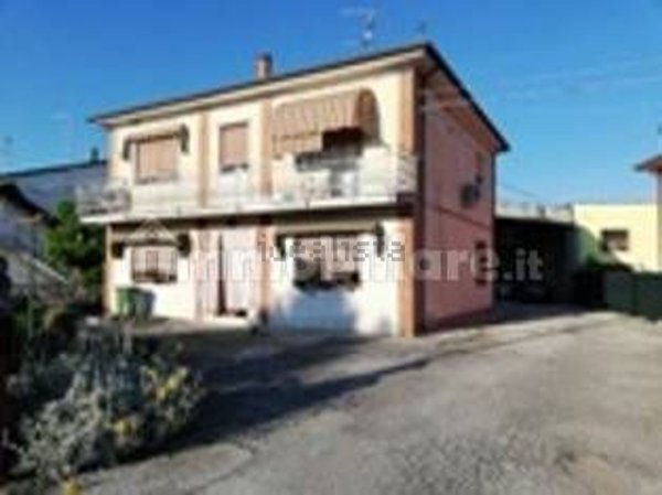 casa indipendente in vendita a Tresignana in zona Formignana