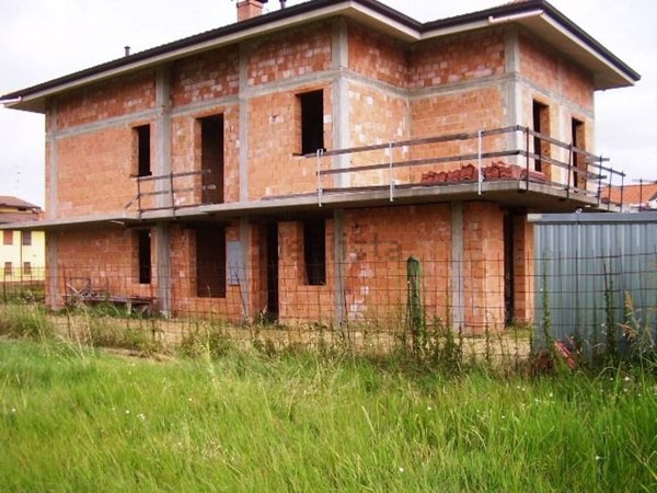 casa indipendente in vendita a Tresignana in zona Formignana