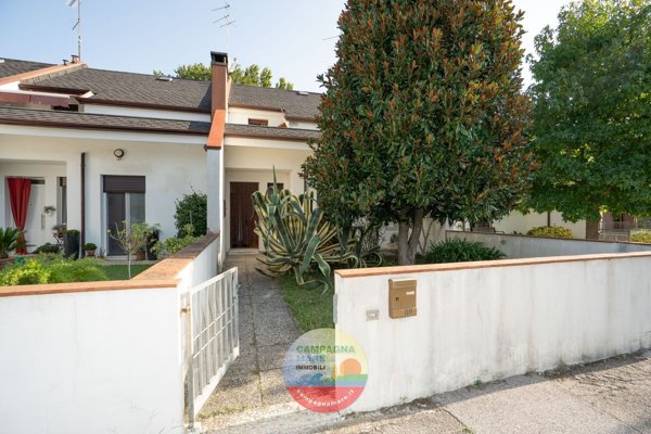 casa indipendente in vendita a Tresignana in zona Tresigallo