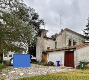 casa indipendente in vendita a Tresignana
