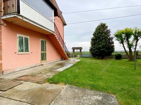 casa indipendente in vendita a Tresignana in zona Formignana