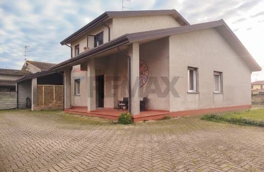 casa indipendente in vendita a Tresignana in zona Tresigallo