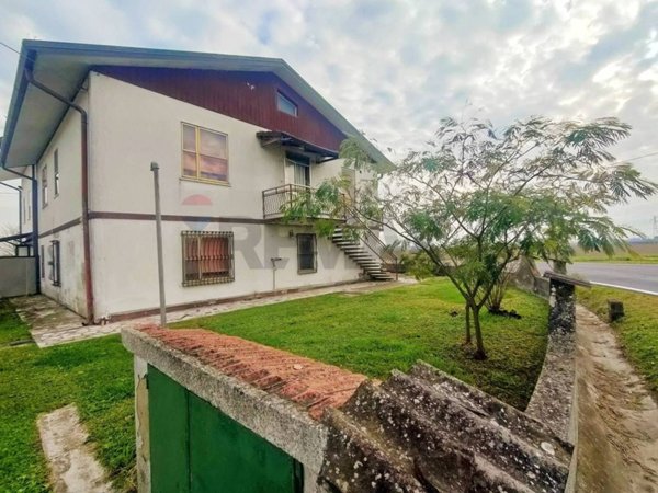 casa indipendente in vendita a Tresignana in zona Formignana